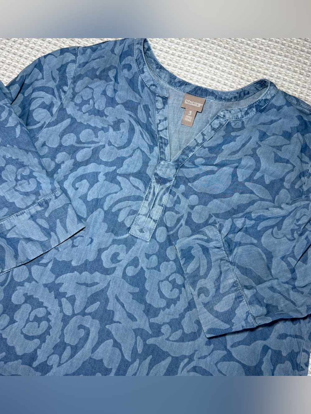 Chicos Shirt Dress Womens 3 US 16 XL Blue Chambray Floral Pockets V Neck Midi